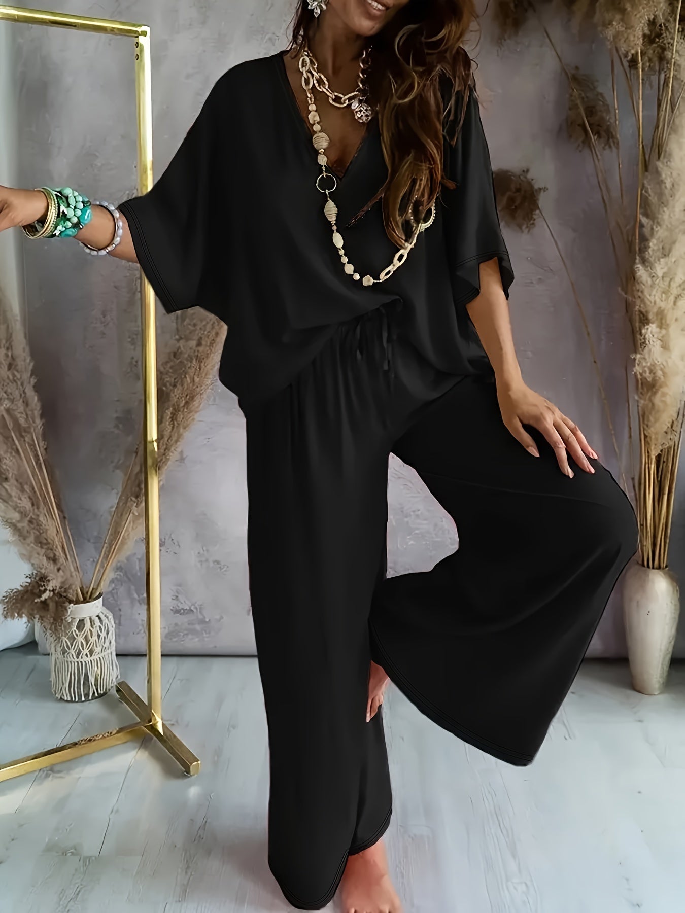 MOREAU LYON | ENSEMBLE CHIC À COL EN V POUR FEMMES