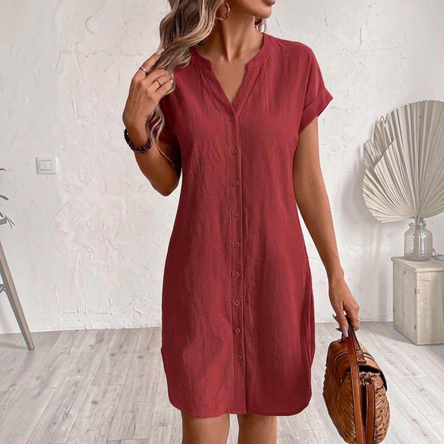 MOREAU LYON | ROBE CHEMISE À COL EN V POUR FEMMES