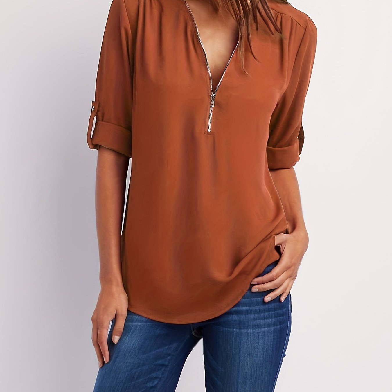 MOREAU LYON | BLOUSE À COL EN V ZIP POUR FEMMES