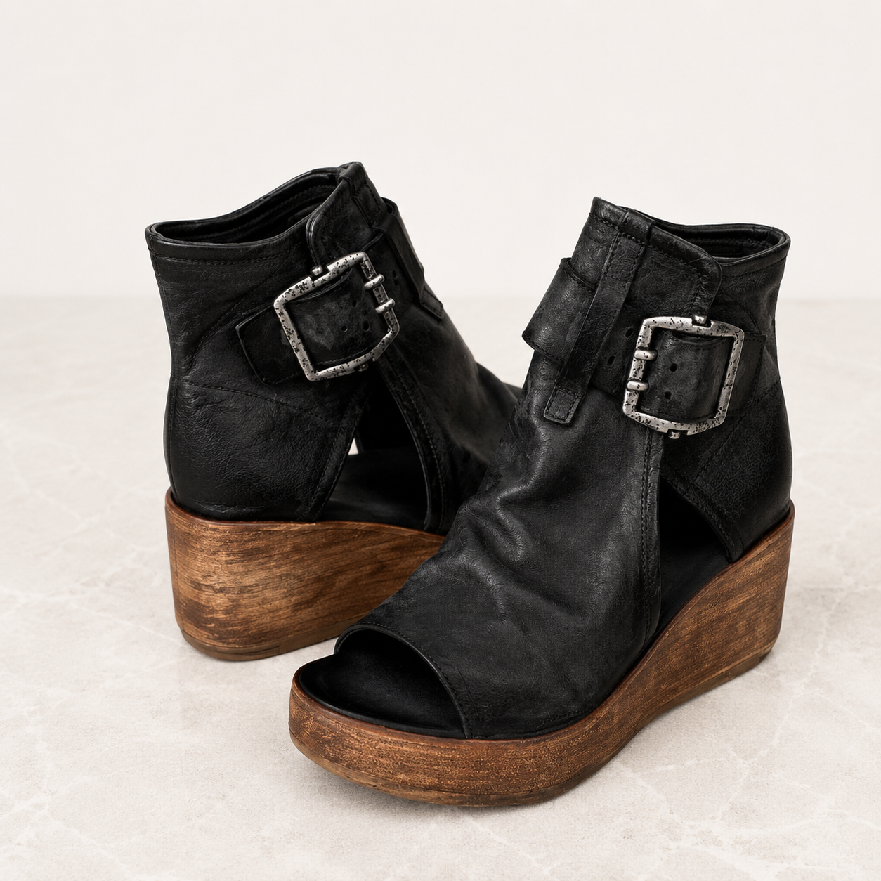 MOREAU LYON | CHIC SANDALES À WEDGE POUR FEMMES