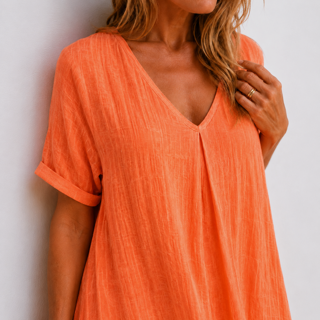 MOREAU LYON | CLASSIQUE ROBE À COL EN V POUR FEMMES
