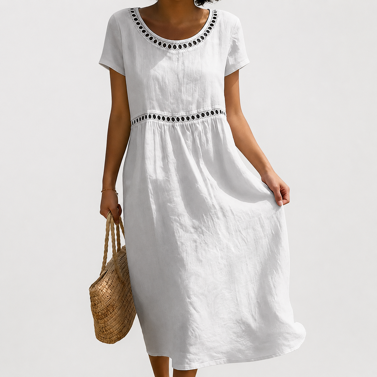 MOREAU LYON | ROBE MODERNE BRODÉE POUR FEMMES