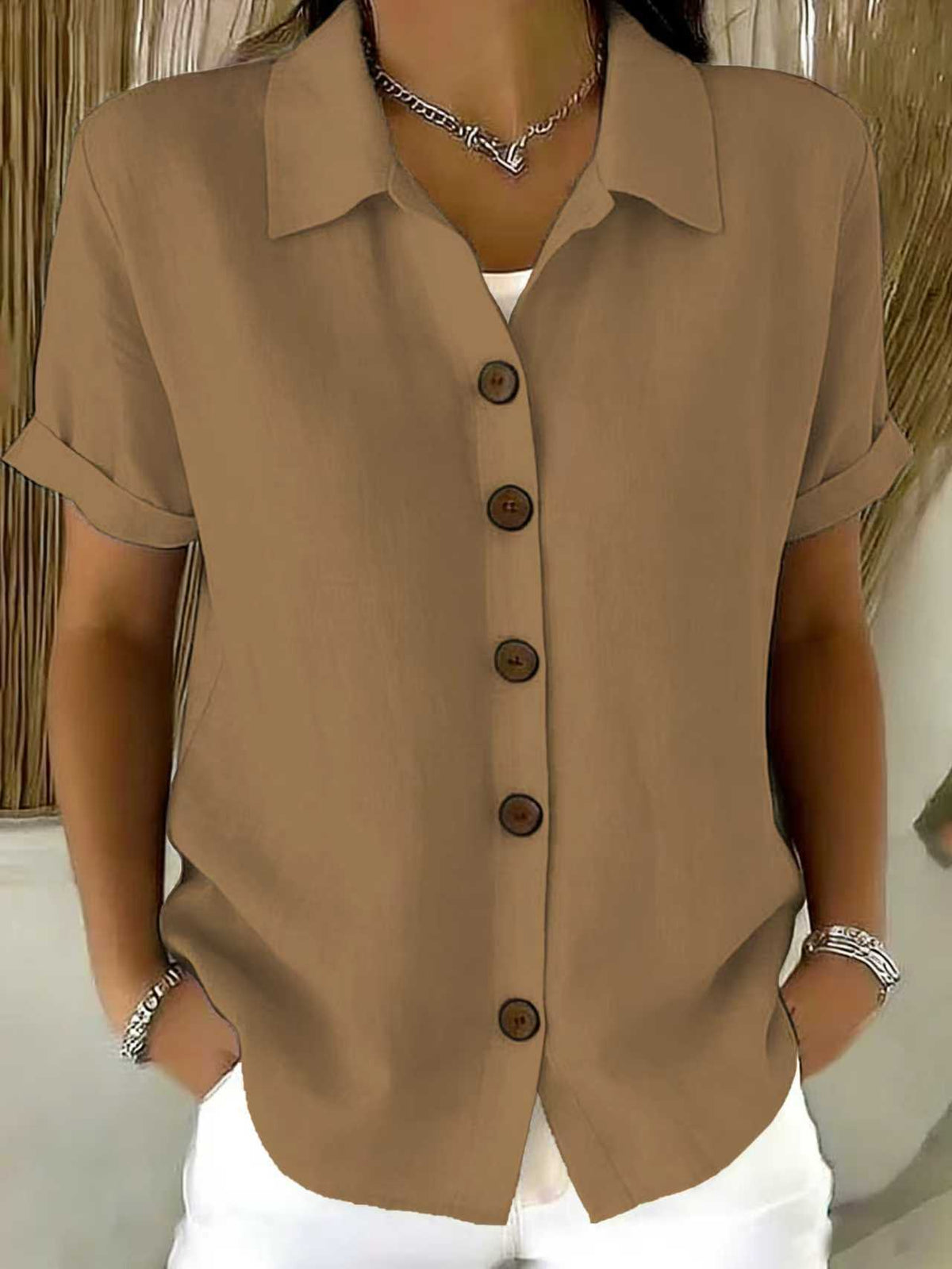 MOREAU LYON | CHEMISE À MANCHES COURTES AVEC COL POUR FEMMES