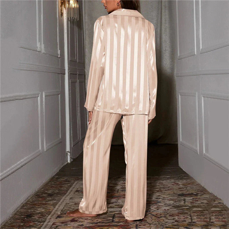 MOREAU LYON | ENSEMBLE DE PYJAMA CLASSIQUE POUR FEMMES