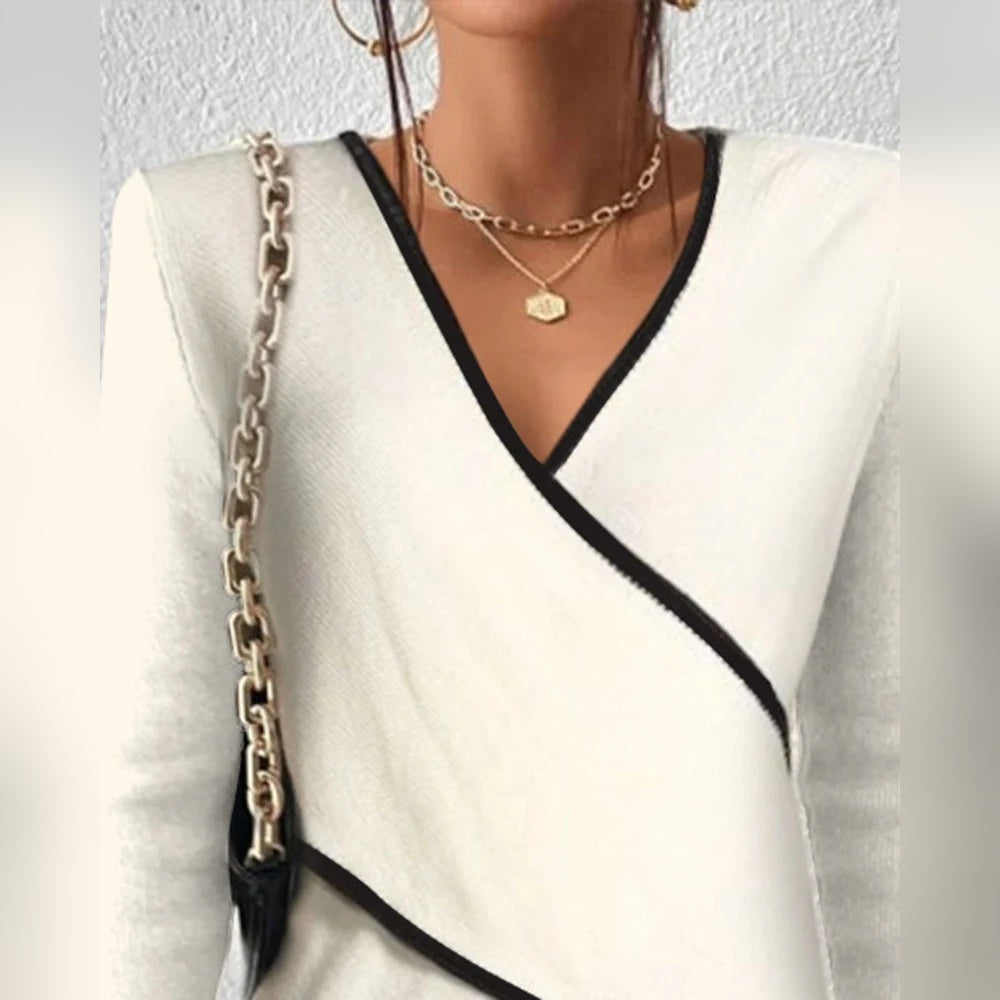 MOREAU LYON | PULL AJUSTÉ À COL EN V POUR FEMMES