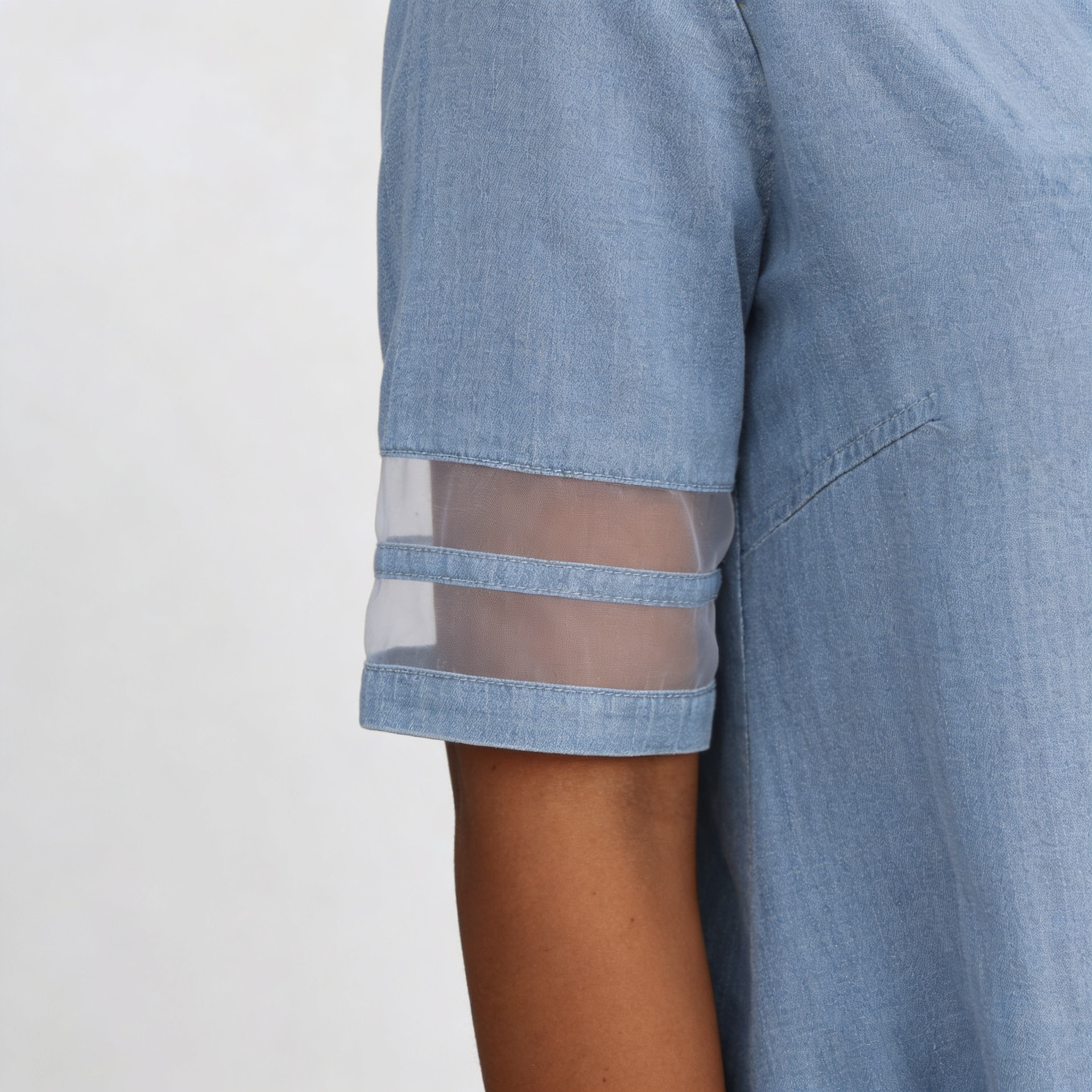 MOREAU LYON | ROBE CHEMISIER EN DENIM CLASSIQUE POUR FEMMES