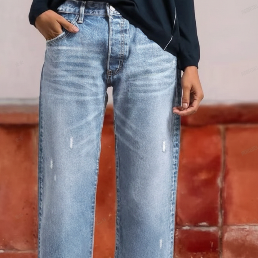 MOREAU LYON | JEANS À JAMBES DROITES POUR FEMMES