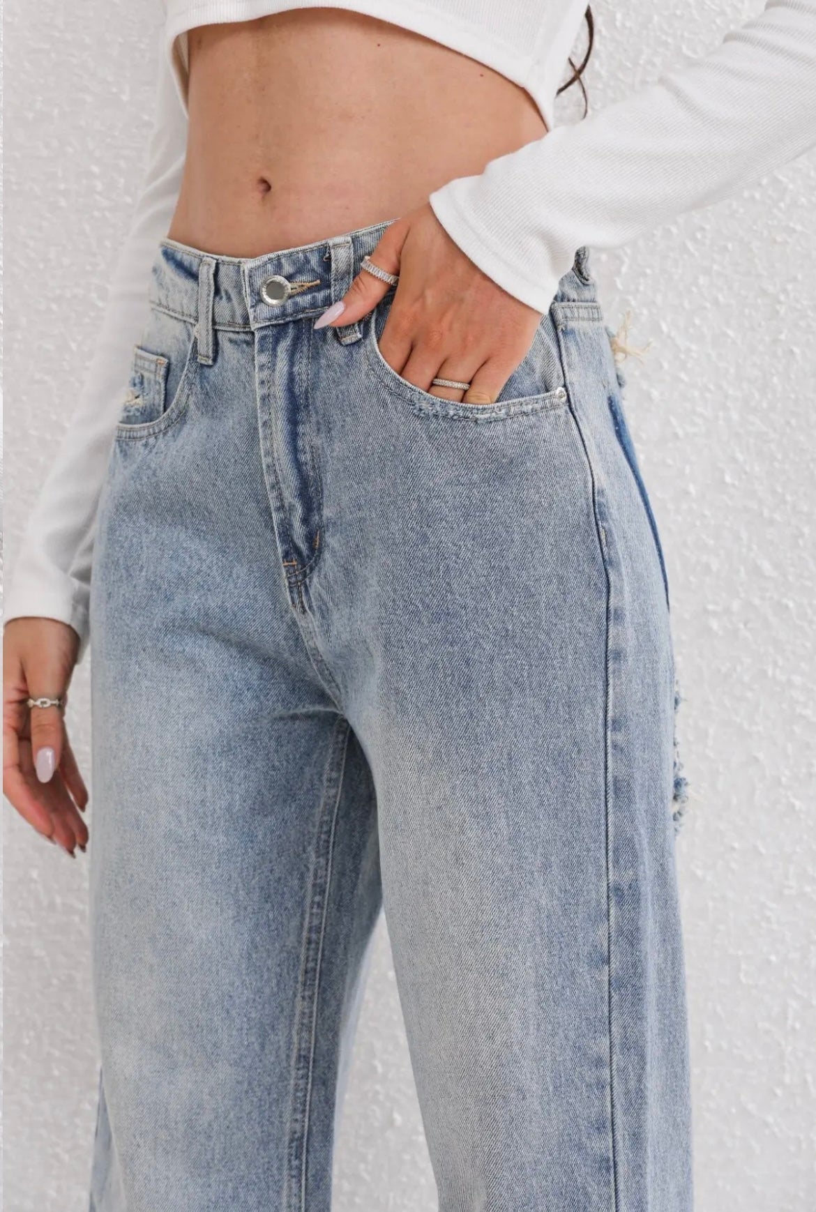 MOREAU LYON | JEANS DÉCHIRÉS ANCIENNE POUR FEMMES